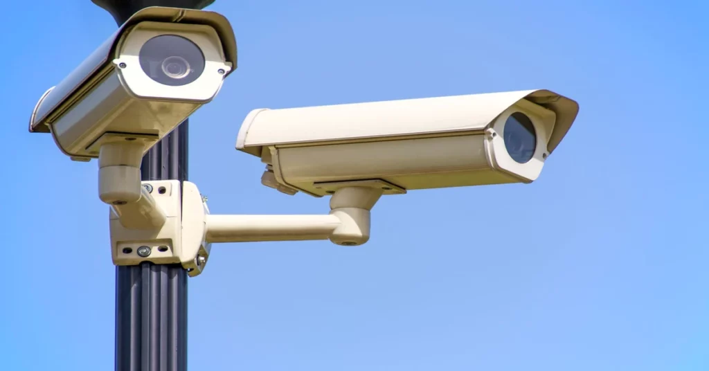 AI Cameras for Parking Area Monitoring: Advanced Surveillance